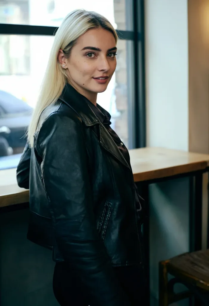 Натия